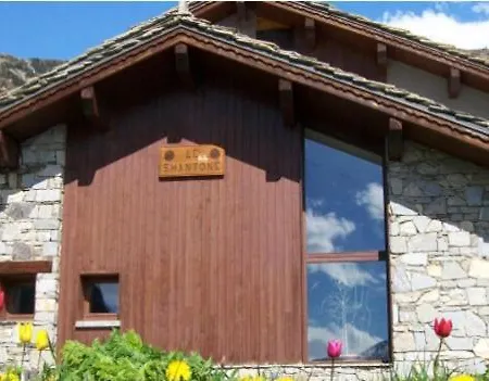 Otel Gite Le Shantone